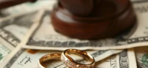 Boşanma Davasında Tazminat